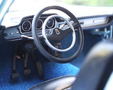 Norev Peugeot 404 Coupe 1973 Metallmodell (9496)